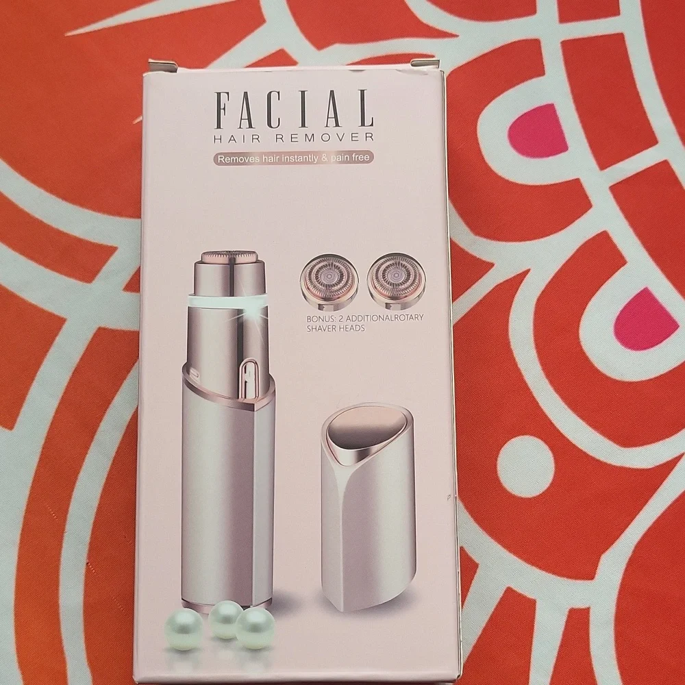 Facial Hair Remover - White - Picture 10 of 12